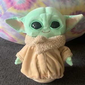 Star Wars The Child soft and cuddly. New.